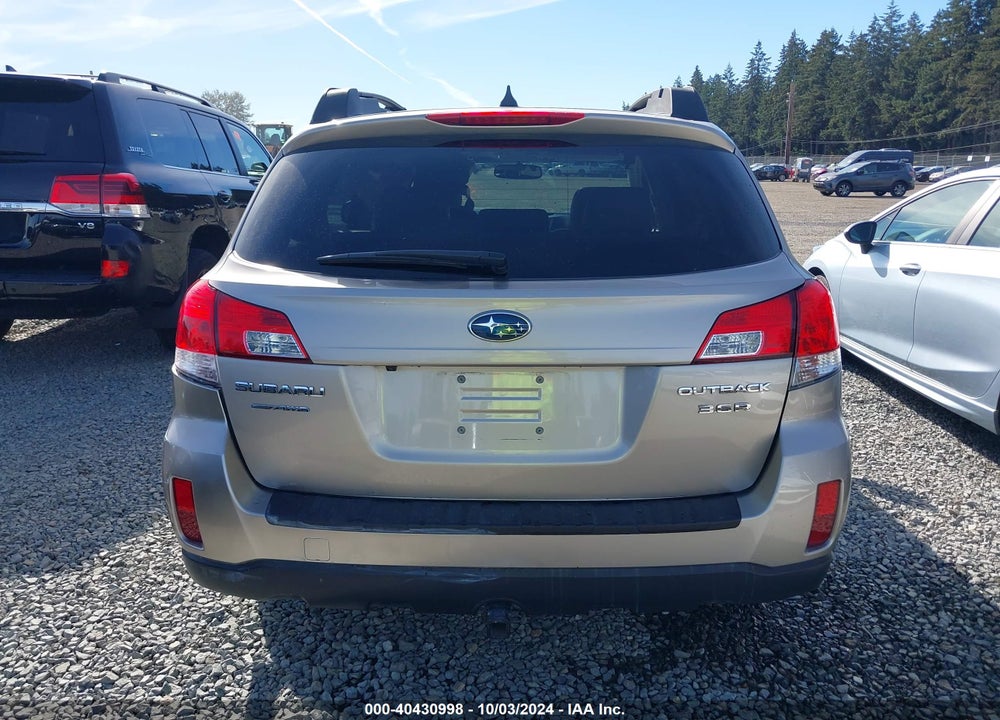 2014 SUBARU OUTBACK 3.6R LIMITED VIN: 4S4BRDMCXE2296548