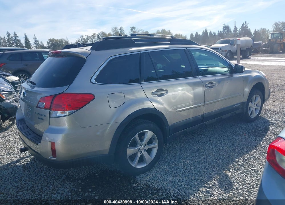 2014 SUBARU OUTBACK 3.6R LIMITED VIN: 4S4BRDMCXE2296548
