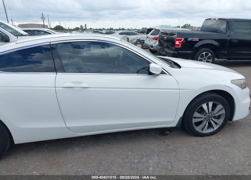 2012 HONDA ACCORD 2.4 EX VIN: 1HGCS1B73CA004289