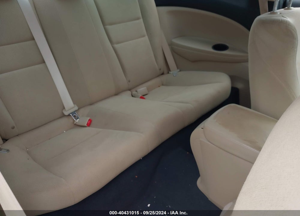2012 HONDA ACCORD 2.4 EX VIN: 1HGCS1B73CA004289