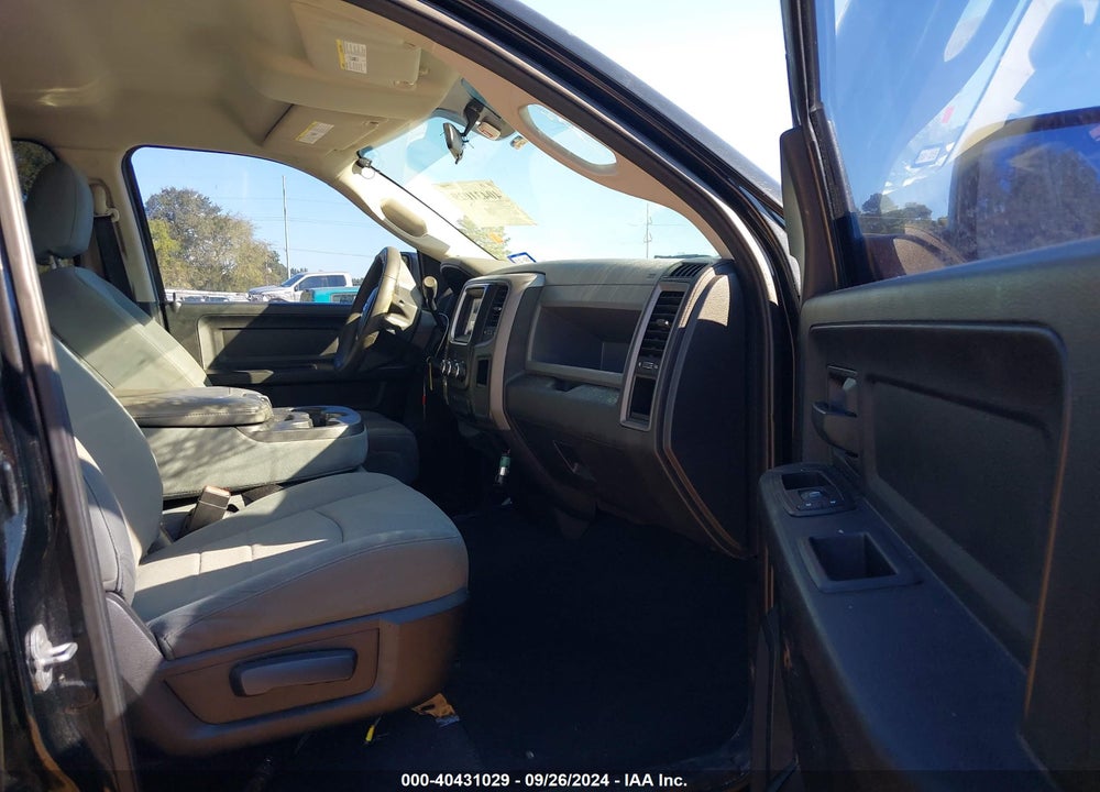 2013 RAM 1500 EXPRESS VIN: 1C6RR6FT5DS586892