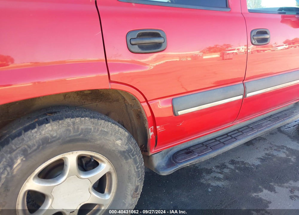 2002 CHEVROLET TAHOE LS VIN: 1GNEK13T42R296318