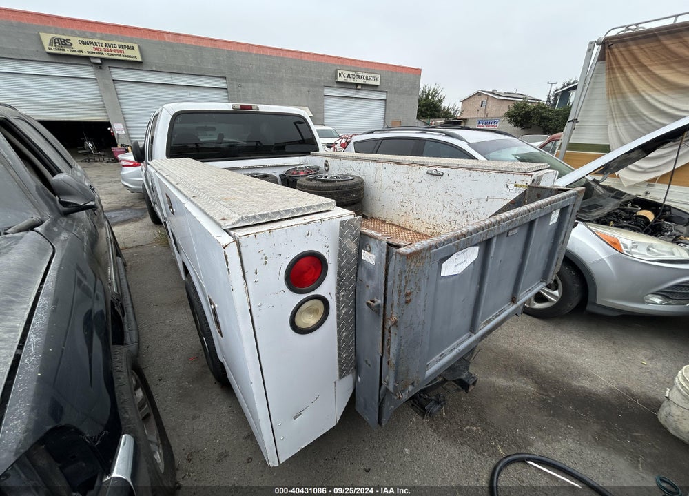 2005 FORD F350 SRW SUPER DUTY VIN: 1FDWW30575EA37297