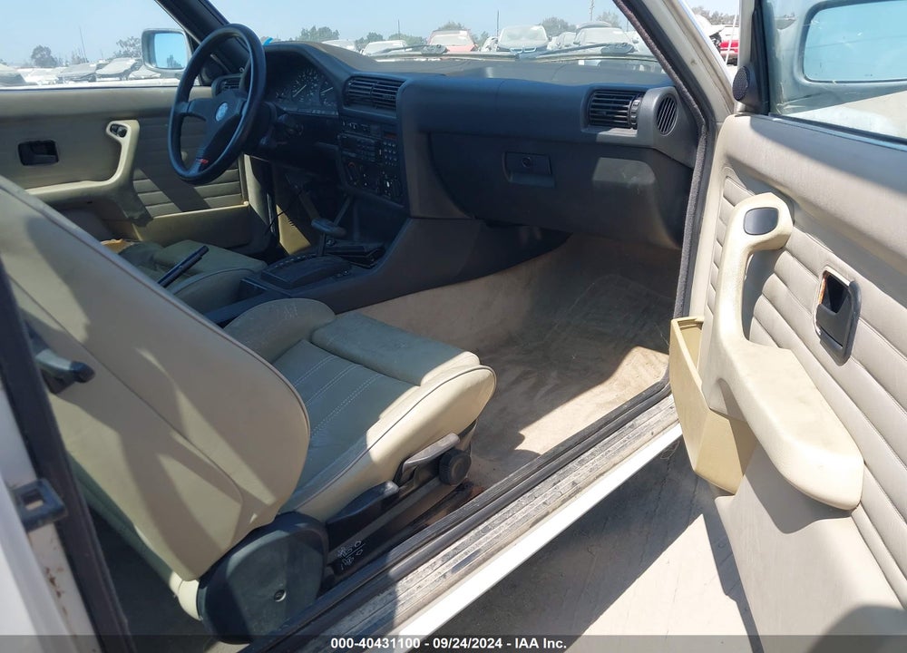 1986 BMW 325 E AUTOMATIC VIN: WBAAB6405G1680054