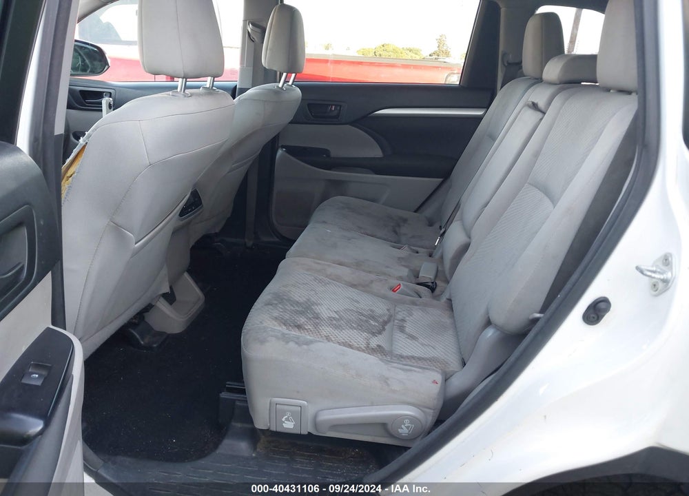2017 TOYOTA HIGHLANDER LE VIN: 5TDBZRFH8HS386496