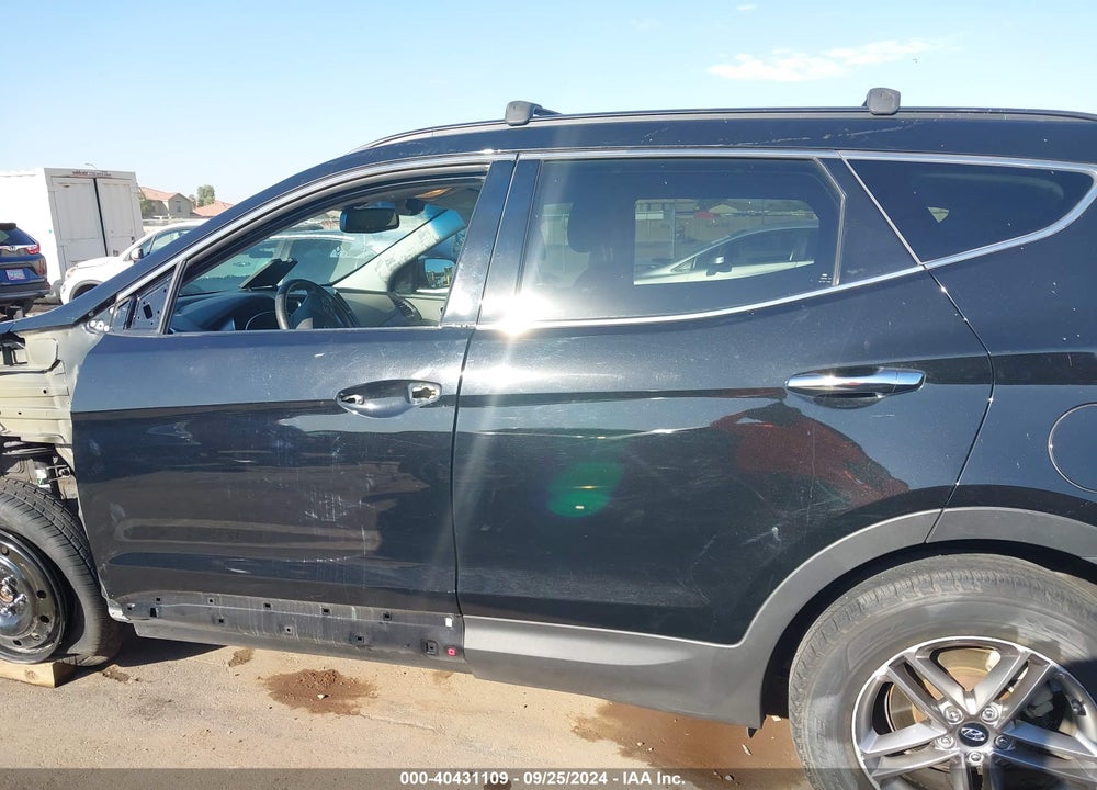2017 HYUNDAI SANTA FE SPORT 2.4L VIN: 5NMZU3LB4HH015400