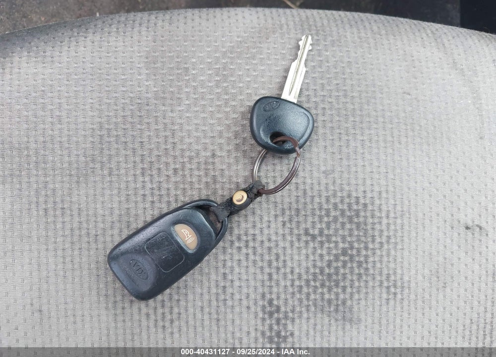 2010 KIA FORTE EX VIN: KNAFU4A23A5863494