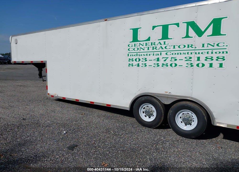 2020 HOMESTEADER 32' ENCLOSED TRAILER VIN: 5HAGE3220LN078726