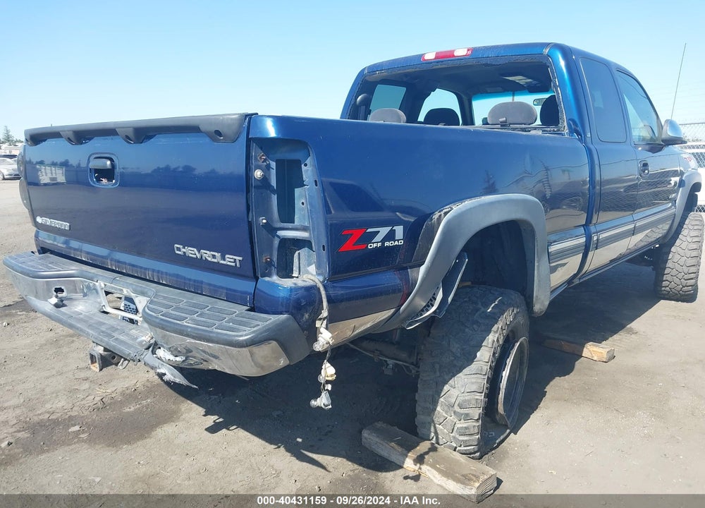 2001 CHEVROLET SILVERADO 1500 LS VIN: 1GCEK19T51E141041