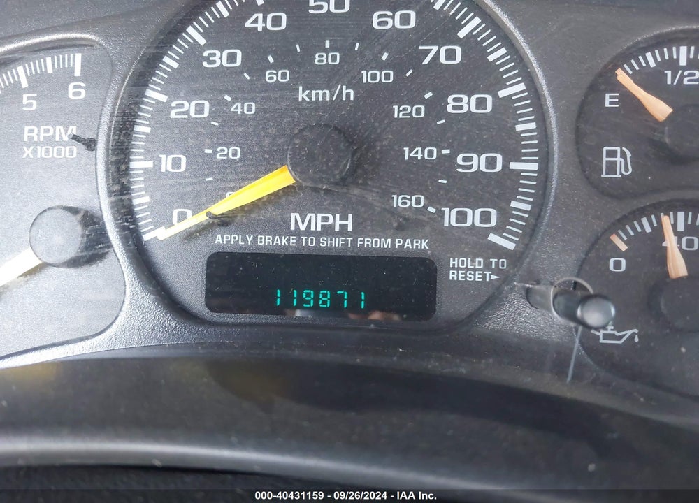 2001 CHEVROLET SILVERADO 1500 LS VIN: 1GCEK19T51E141041