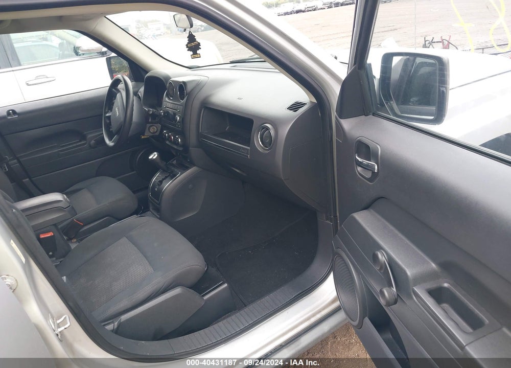 2010 JEEP PATRIOT SPORT VIN: 1J4NT2GA8AD649881