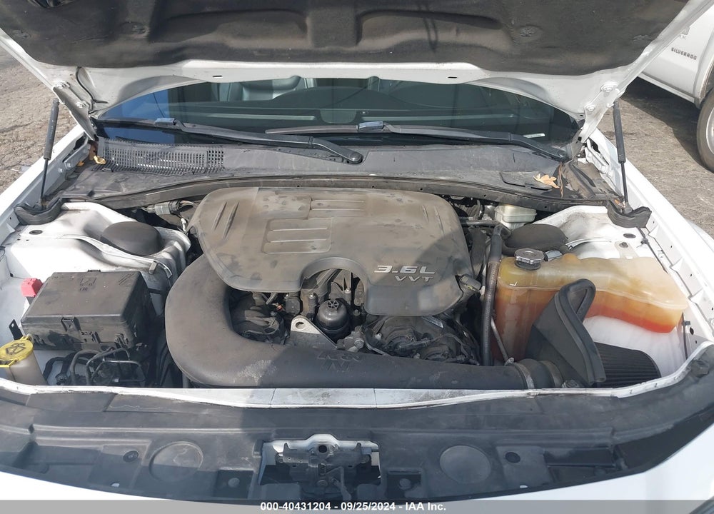 2014 CHRYSLER 300 VIN: 2C3CCAAG0EH180948