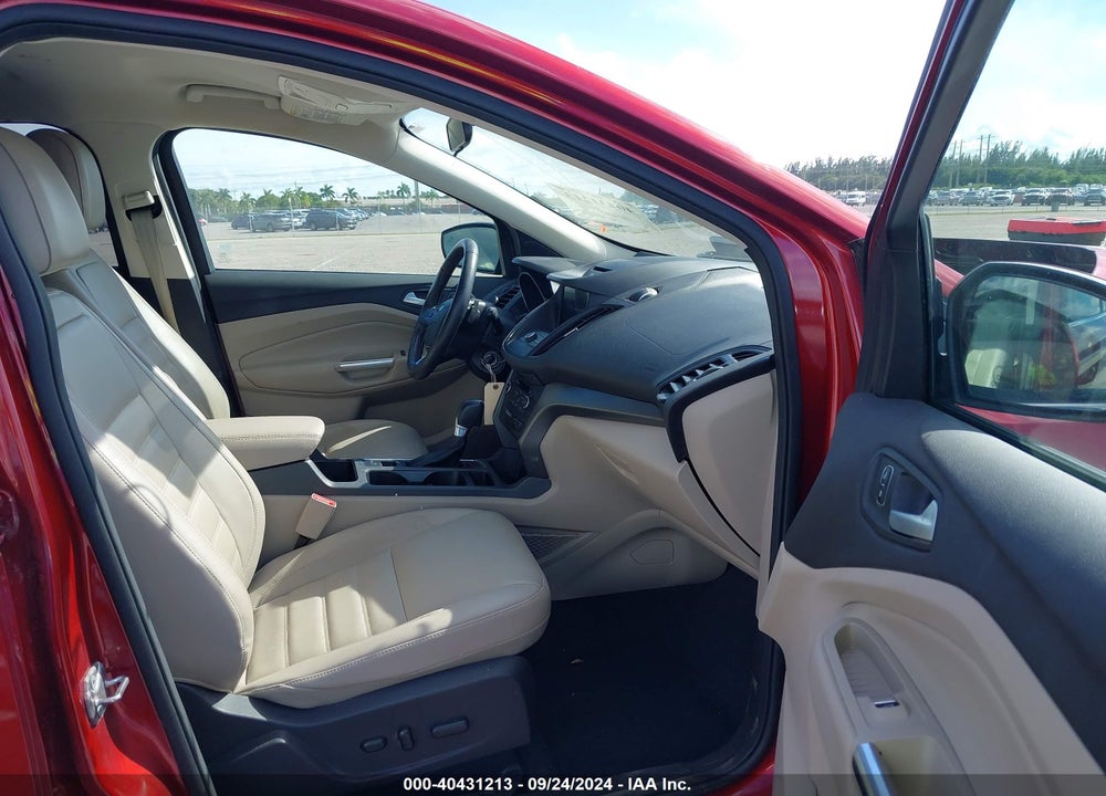 2017 FORD ESCAPE SE VIN: 1FMCU0G97HUB01431