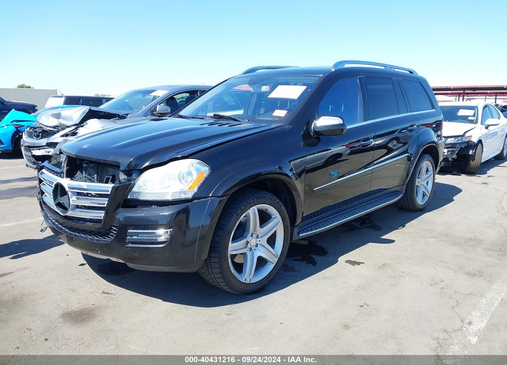 2010 MERCEDES-BENZ GL 550 4MATIC VIN: 4JGBF8GE6AA609303