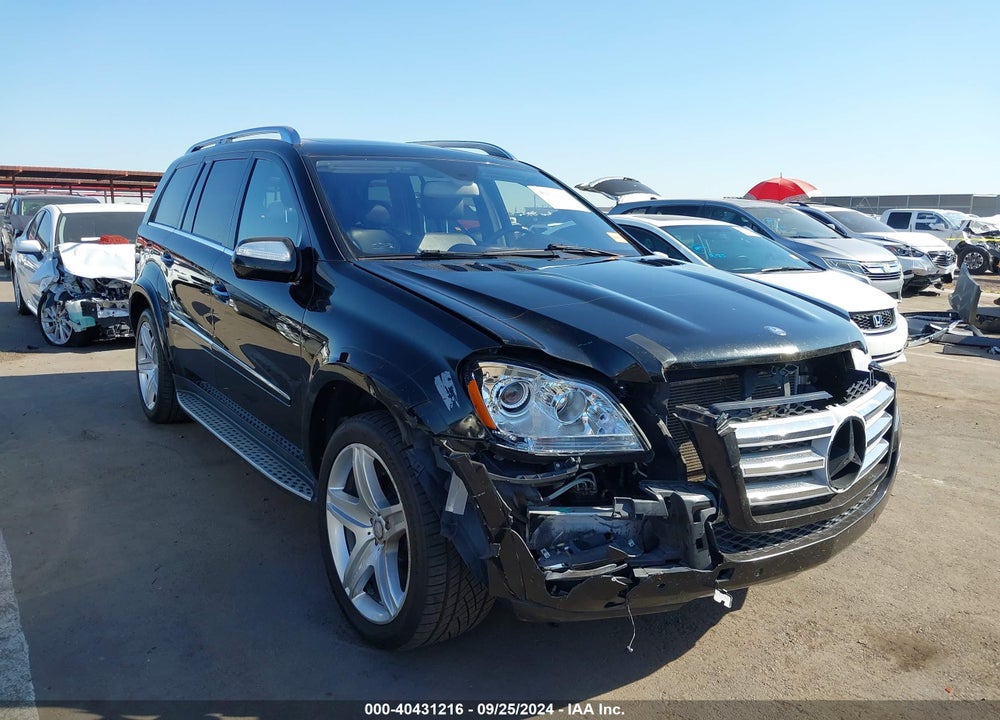 2010 MERCEDES-BENZ GL 550 4MATIC VIN: 4JGBF8GE6AA609303