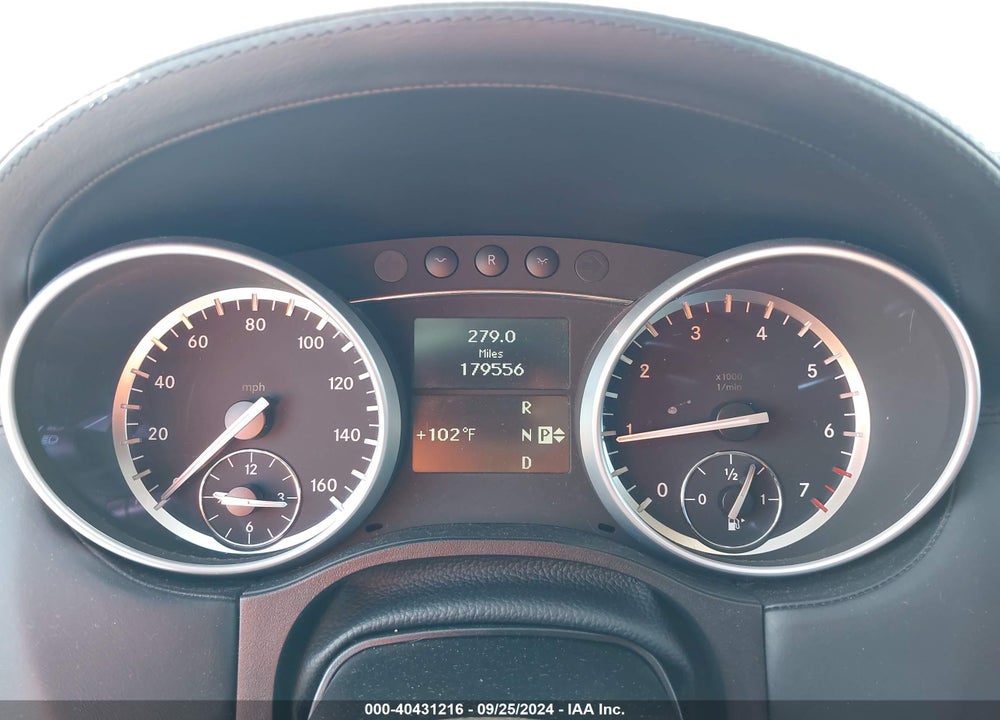 2010 MERCEDES-BENZ GL 550 4MATIC VIN: 4JGBF8GE6AA609303