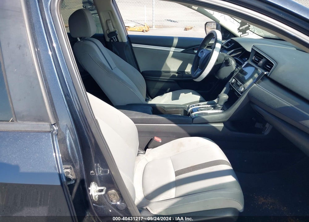 2018 HONDA CIVIC EX VIN: 2HGFC2F71JH531143
