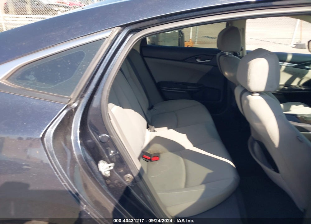 2018 HONDA CIVIC EX VIN: 2HGFC2F71JH531143