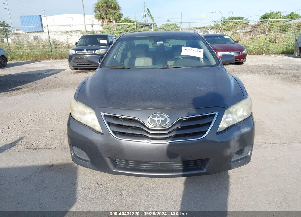 2011 TOYOTA CAMRY LE VIN: 4T1BF3EK8BU220092