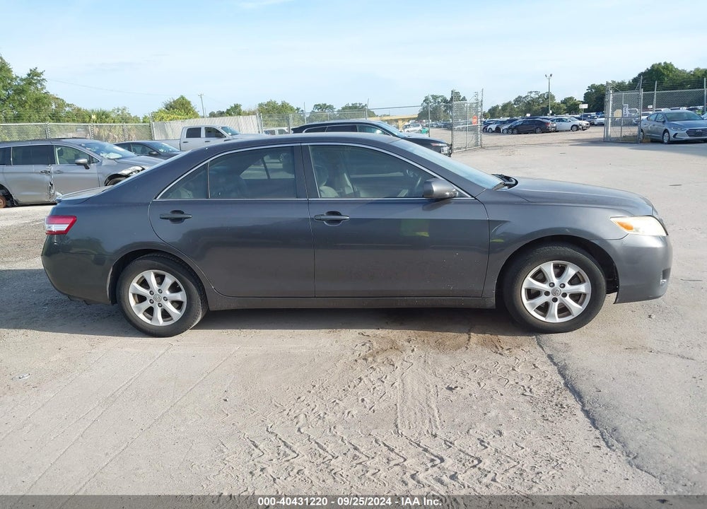 2011 TOYOTA CAMRY LE VIN: 4T1BF3EK8BU220092