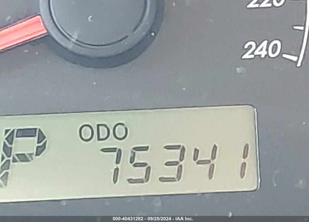 2010 TOYOTA COROLLA LE VIN: 1NXBU4EE5AZ216778
