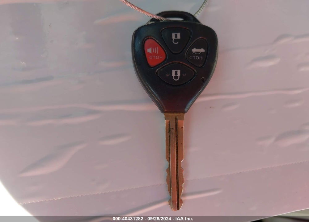 2010 TOYOTA COROLLA LE VIN: 1NXBU4EE5AZ216778