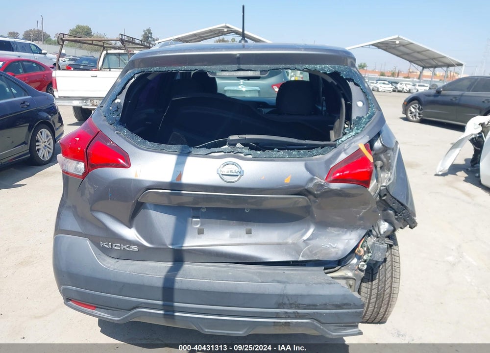 2019 NISSAN KICKS SV VIN: 3N1CP5CU8KL517916