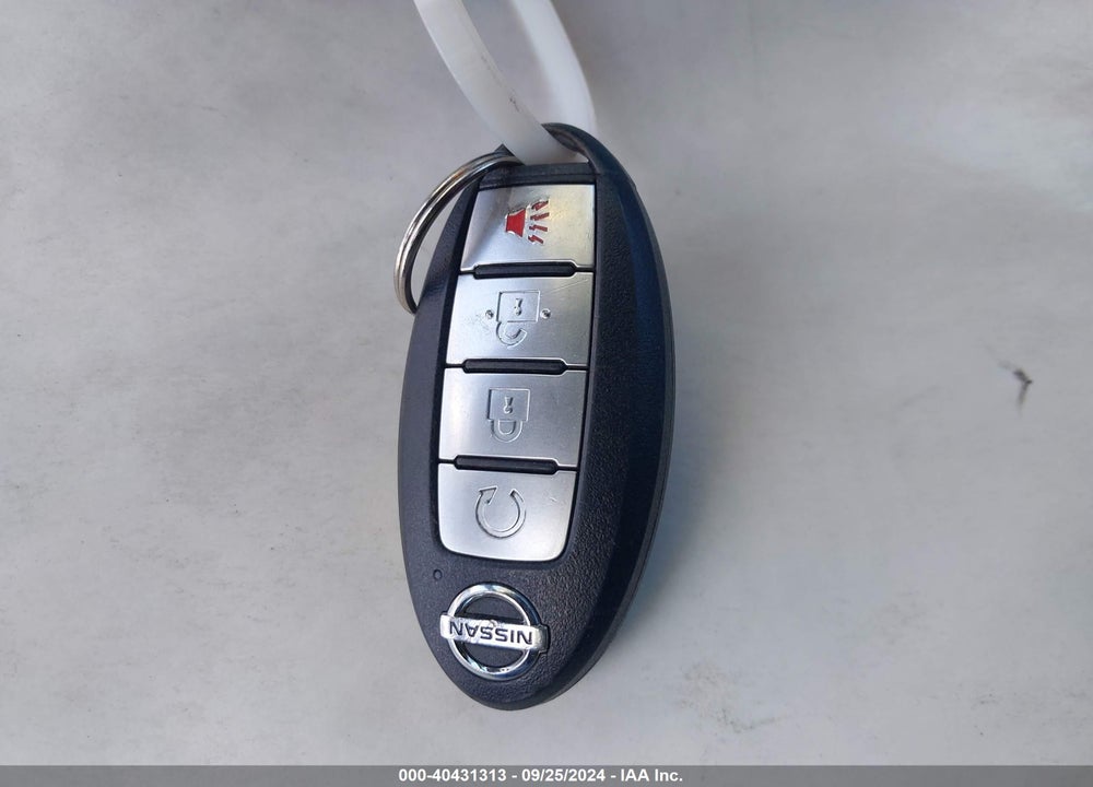 2019 NISSAN KICKS SV VIN: 3N1CP5CU8KL517916