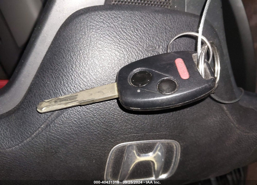 2008 HONDA CR-V VIN: JHLRE383583006124