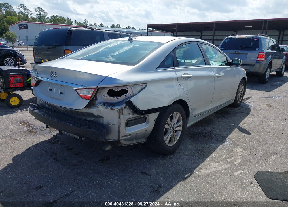 2013 HYUNDAI SONATA GLS VIN: 5NPEB4AC4DH533042