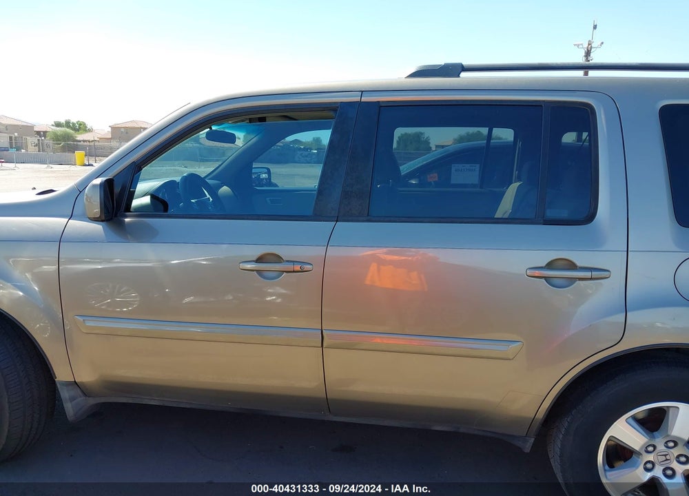 2009 HONDA PILOT EX VIN: 5FNYF38489B013815