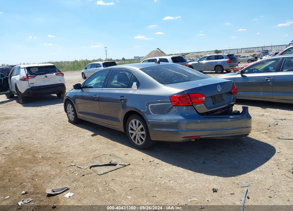 2013 VOLKSWAGEN JETTA 2.5L SE VIN: 3VWDX7AJXDM365041