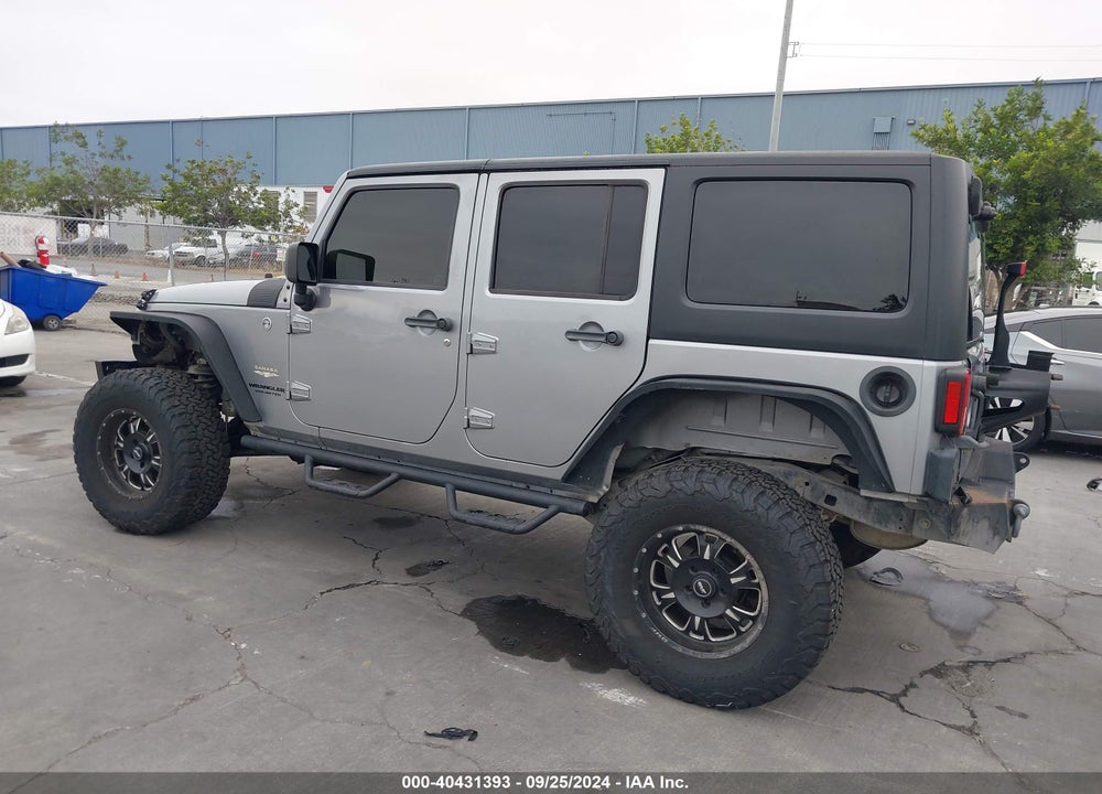 2015 JEEP WRANGLER UNLIMITED SAHARA VIN: 1C4BJWEGXFL541515