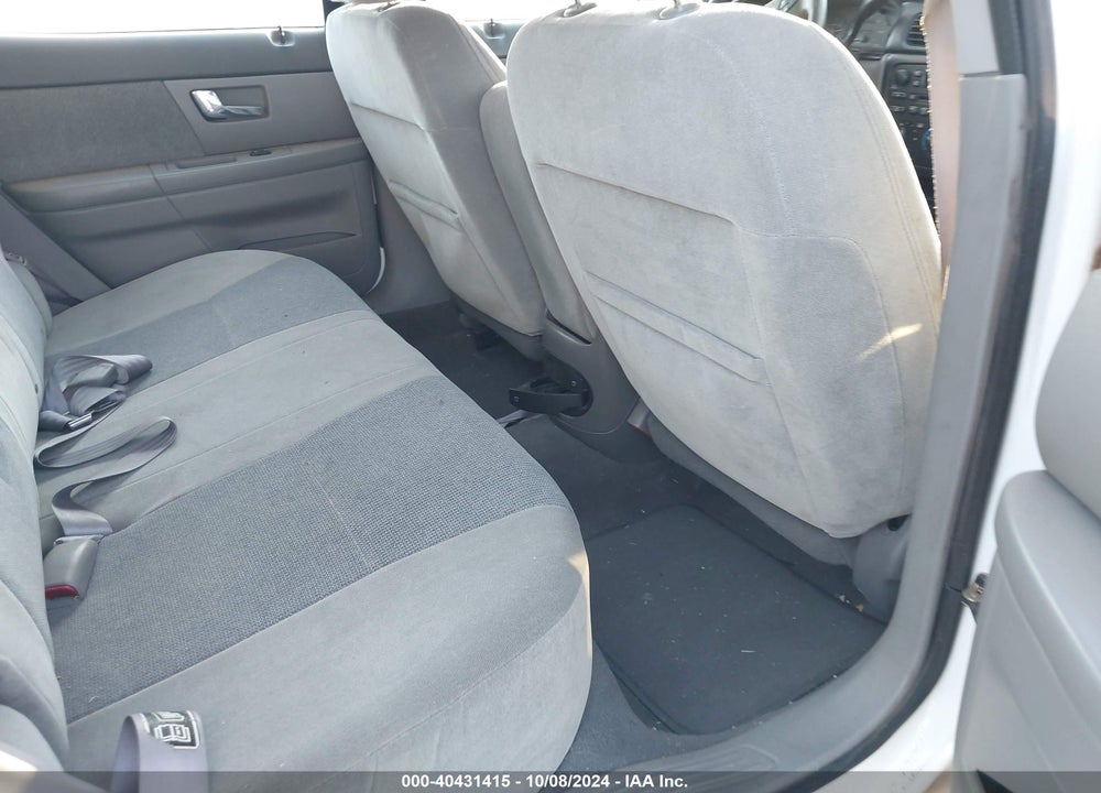 2001 FORD TAURUS SE VIN: 1FAFP58U91A292422