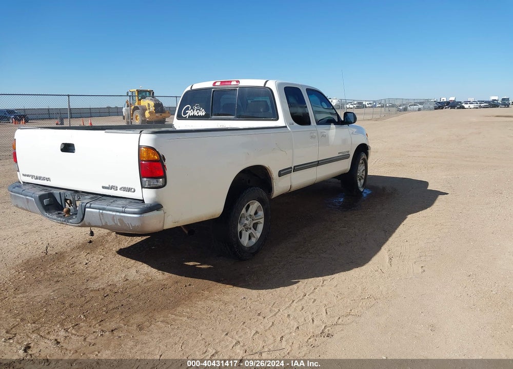 2002 TOYOTA TUNDRA SR5 V8 VIN: 5TBBT44172S303005