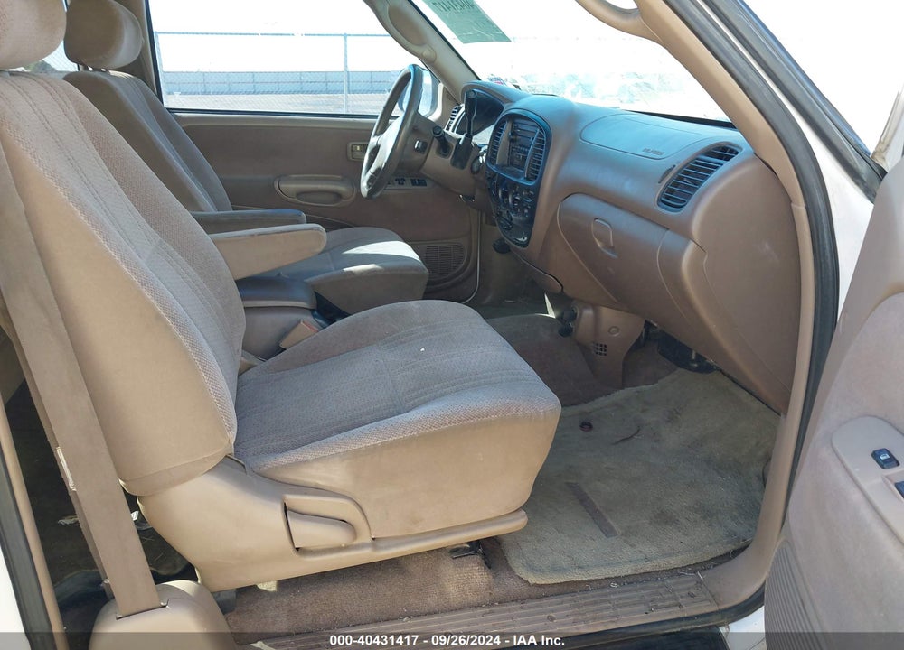 2002 TOYOTA TUNDRA SR5 V8 VIN: 5TBBT44172S303005