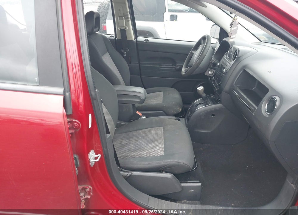 2009 JEEP COMPASS SPORT VIN: 1J4FF47B69D113684