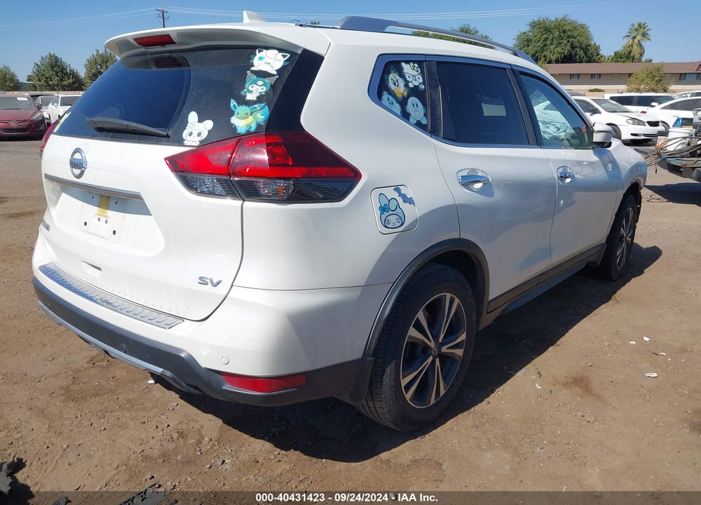 2019 NISSAN ROGUE SV VIN: JN8AT2MT3KW262675