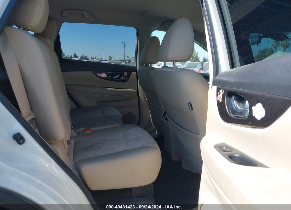 2019 NISSAN ROGUE SV VIN: JN8AT2MT3KW262675