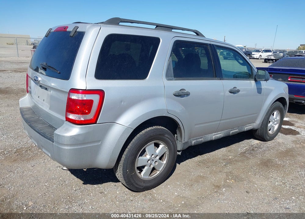 2009 FORD ESCAPE XLT VIN: 1FMCU03G59KA52408