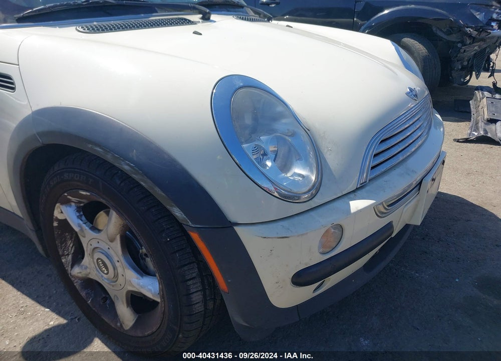 2004 MINI COOPER VIN: WMWRC33444TJ62133