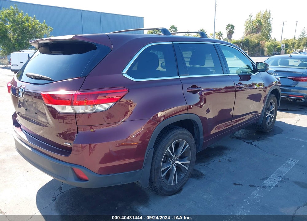 2017 TOYOTA HIGHLANDER LE VIN: 5TDBZRFH5HS467004