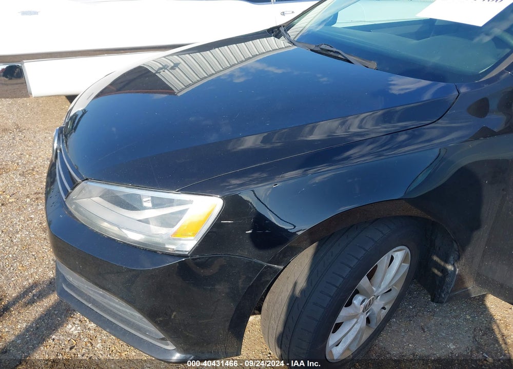 2015 VOLKSWAGEN JETTA 1.8T SE VIN: 3VWD17AJXFM242618