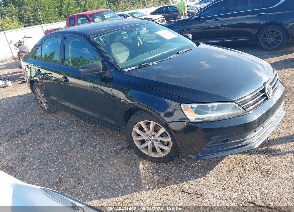 2015 VOLKSWAGEN JETTA 1.8T SE VIN: 3VWD17AJXFM242618