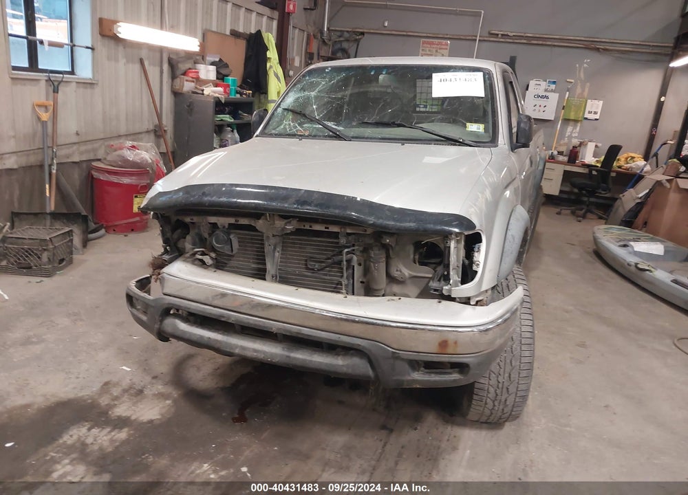 2002 TOYOTA TACOMA VIN: 5TEWM72N72Z022855