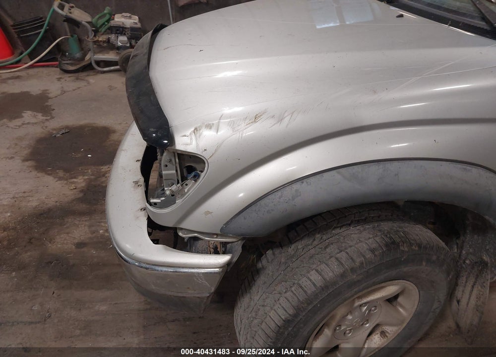 2002 TOYOTA TACOMA VIN: 5TEWM72N72Z022855