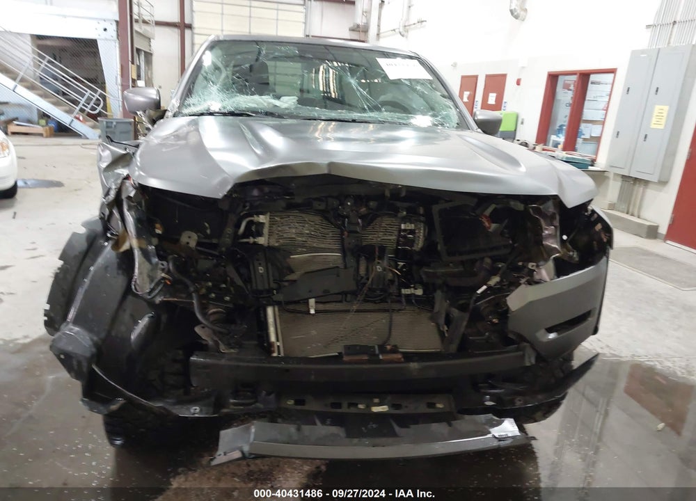 2022 NISSAN FRONTIER SV 4X4 VIN: 1N6ED1EK2NN648652