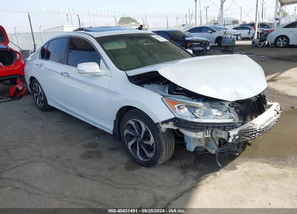 2016 HONDA ACCORD EX-L VIN: 1HGCR2F82GA077132