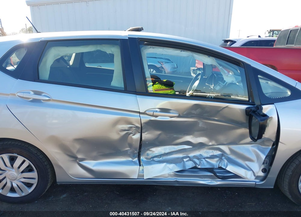 2016 HONDA FIT LX VIN: JHMGK5H5XGX021007