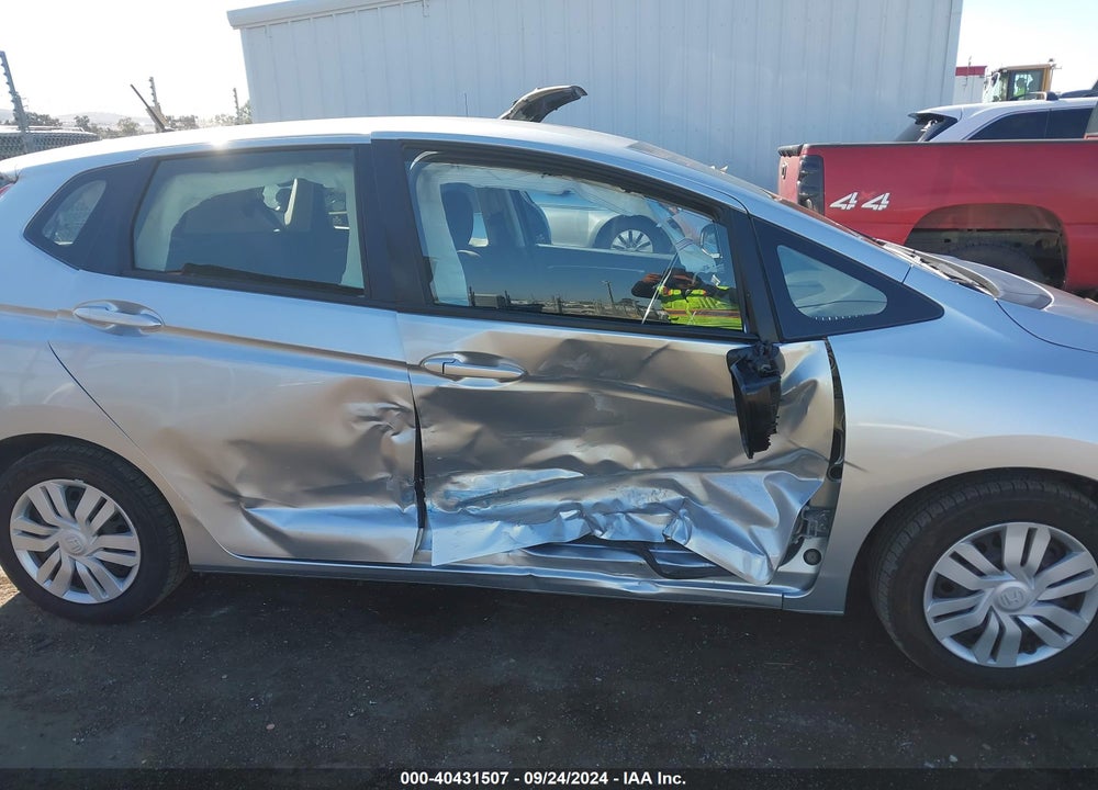 2016 HONDA FIT LX VIN: JHMGK5H5XGX021007